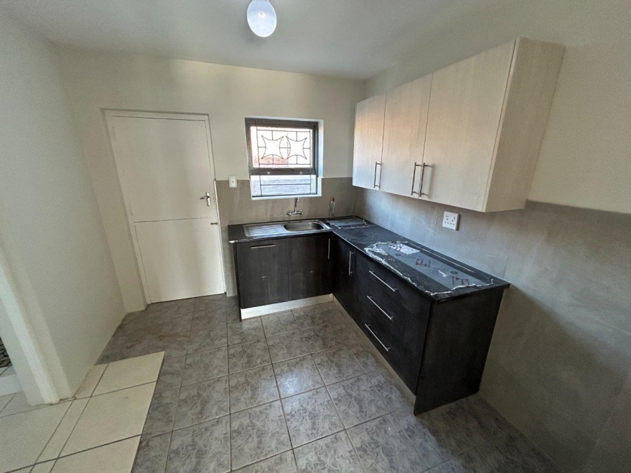 9 Bedroom Property for Sale in Jeffreys Bay Central Eastern Cape